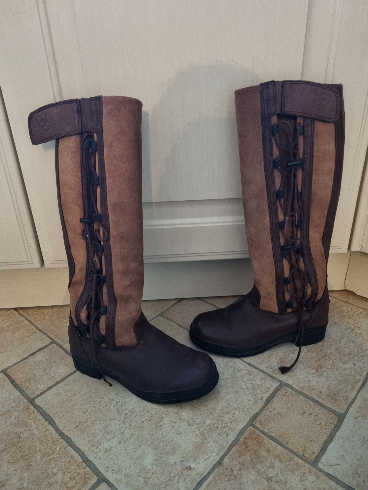 Nieuwstaat Ariat Grasmere outdoorlaars  bruin maat 40

De, Hoge laarzen, Ophalen of Verzenden, Zo goed als nieuw, Bruin
