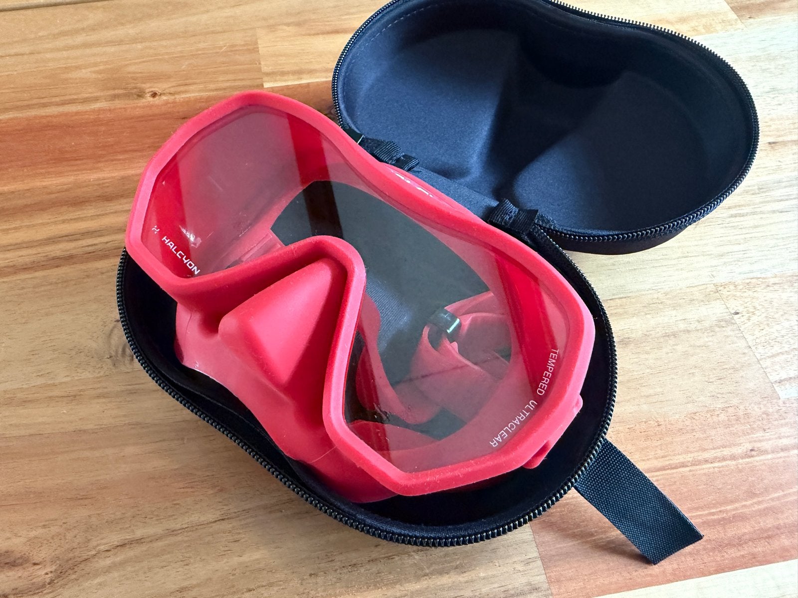 Halcyon Omnis Masker - Rood, Zo goed als nieuw, Ophalen of Verzenden, Zo goed als nieuw, Duikbril of Snorkel