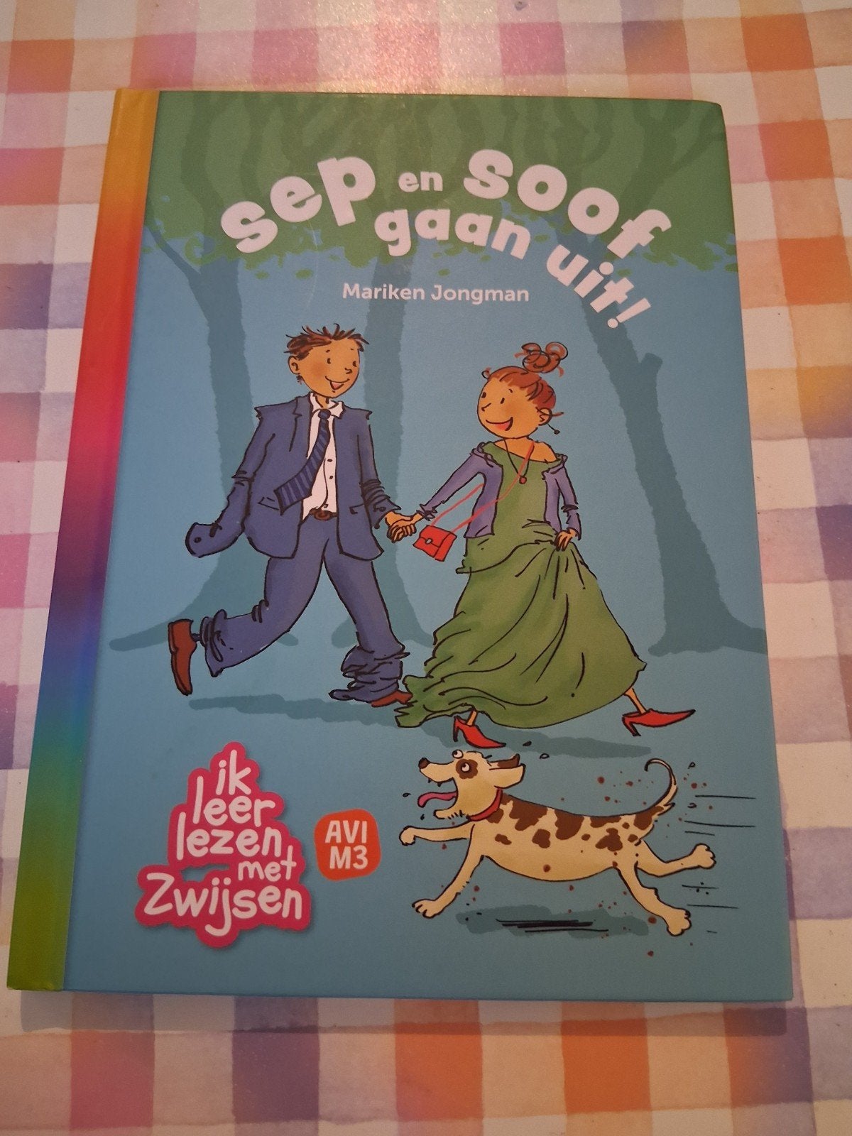 boek mariken jongman - sep en soof gaan uit! - avi M3, Ophalen of Verzenden, Gelezen, Fictie algemeen