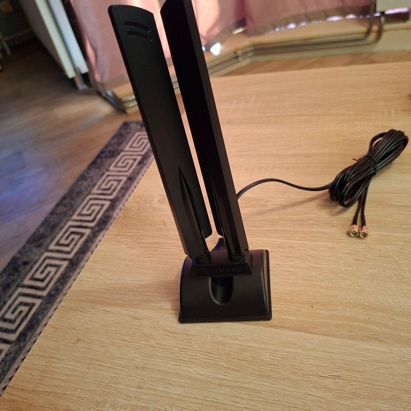 Zwarte wifi-antenne - Nieuw