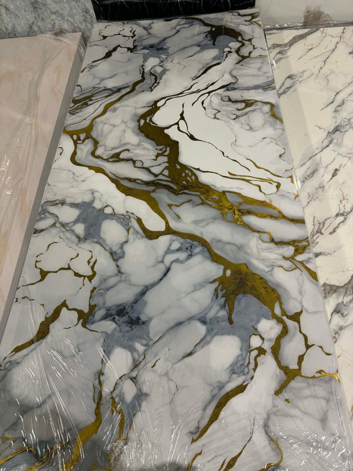 Marmerlook HPL Plaat met Gouden Aderen, Ophalen of Verzenden, Nieuw, HPL, 100 mm of meer