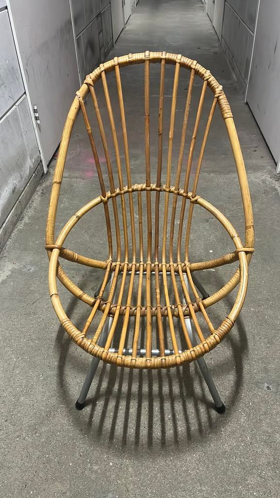 Rotan kinderstoel, Kinderen en Baby's, Kinderkamer | Tafels en Stoelen, Ophalen, Gebruikt, Stoel(en)
