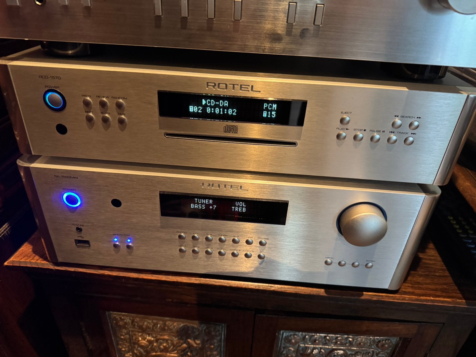 Rotel RA1572 en cd speler.Rvd1570, Ophalen, Zo goed als nieuw, Overige merken, Losse componenten