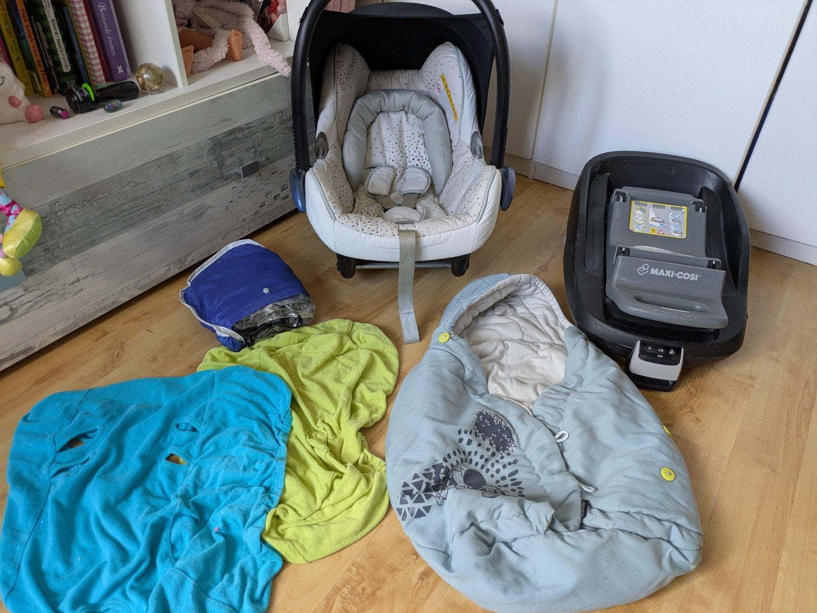 Complete Maxi-Cosi set incl. FamilyFix Isofix Base & Zak, Ophalen, Zo goed als nieuw, Isofix, 0 t/m 13 kg