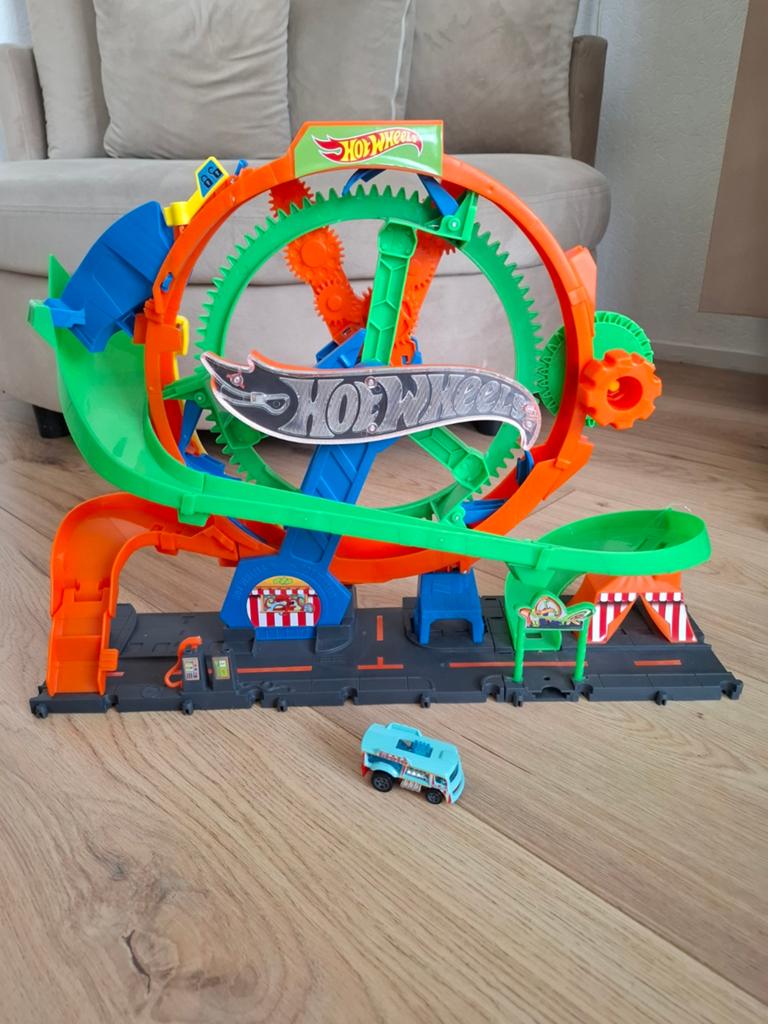 Hot Wheels Reuzenrad met licht en geluid, Kinderen en Baby's, Speelgoed | Racebanen, Ophalen of Verzenden, Zo goed als nieuw, Handmatig