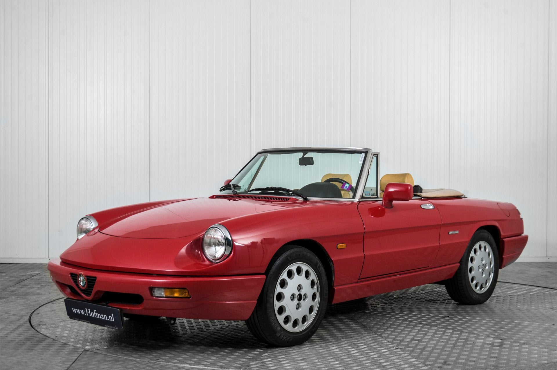 Alfa Romeo Spider 2.0 (bj 1991), Auto's, Alfa Romeo, Achterwielaandrijving, Gebruikt, Cabriolet, 400 kg