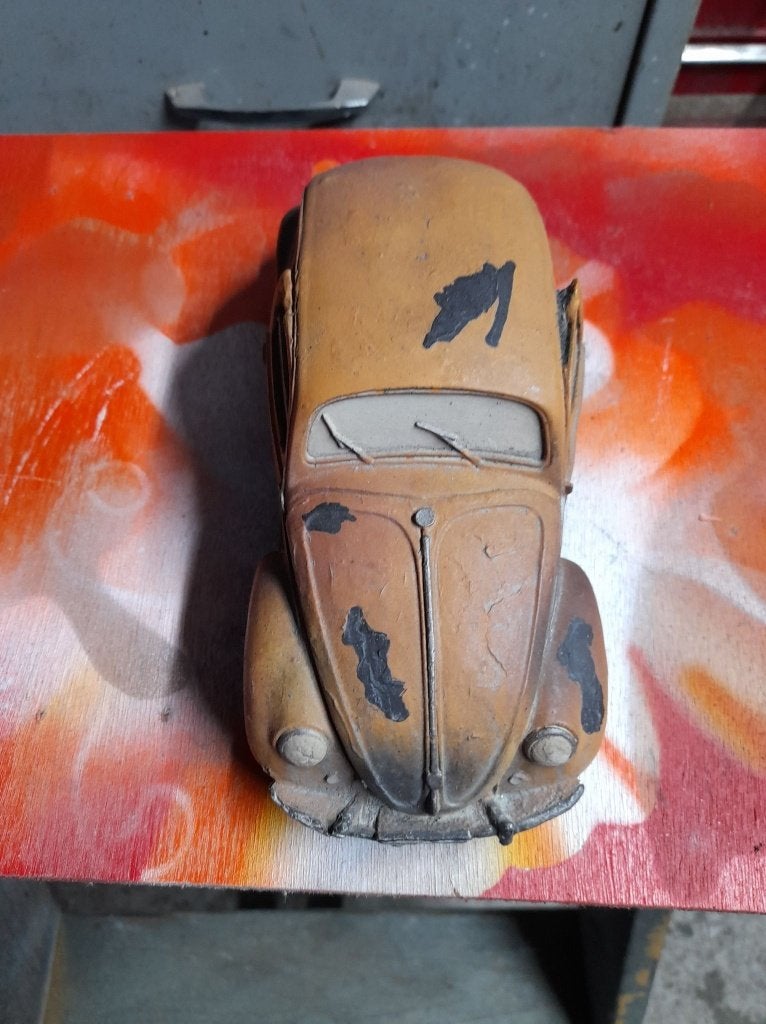 volkwagen kever 1;18 (polystone) geel, Ophalen of Verzenden, Zo goed als nieuw, Bburago