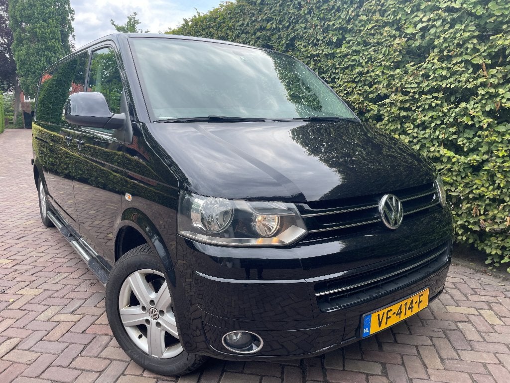 Volkswagen Transporter 2.0TDI L2H1DC Comfortline 4MOTION, Auto's, Euro 5, Zwart, 4 cilinders, 1905 kg
