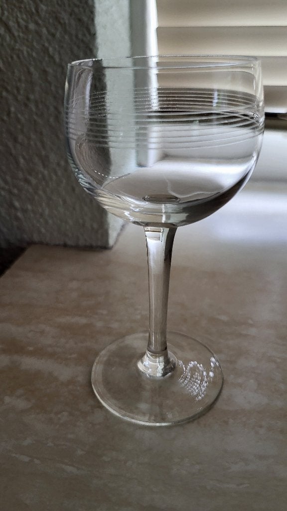 Antiek wijnglas, Ophalen