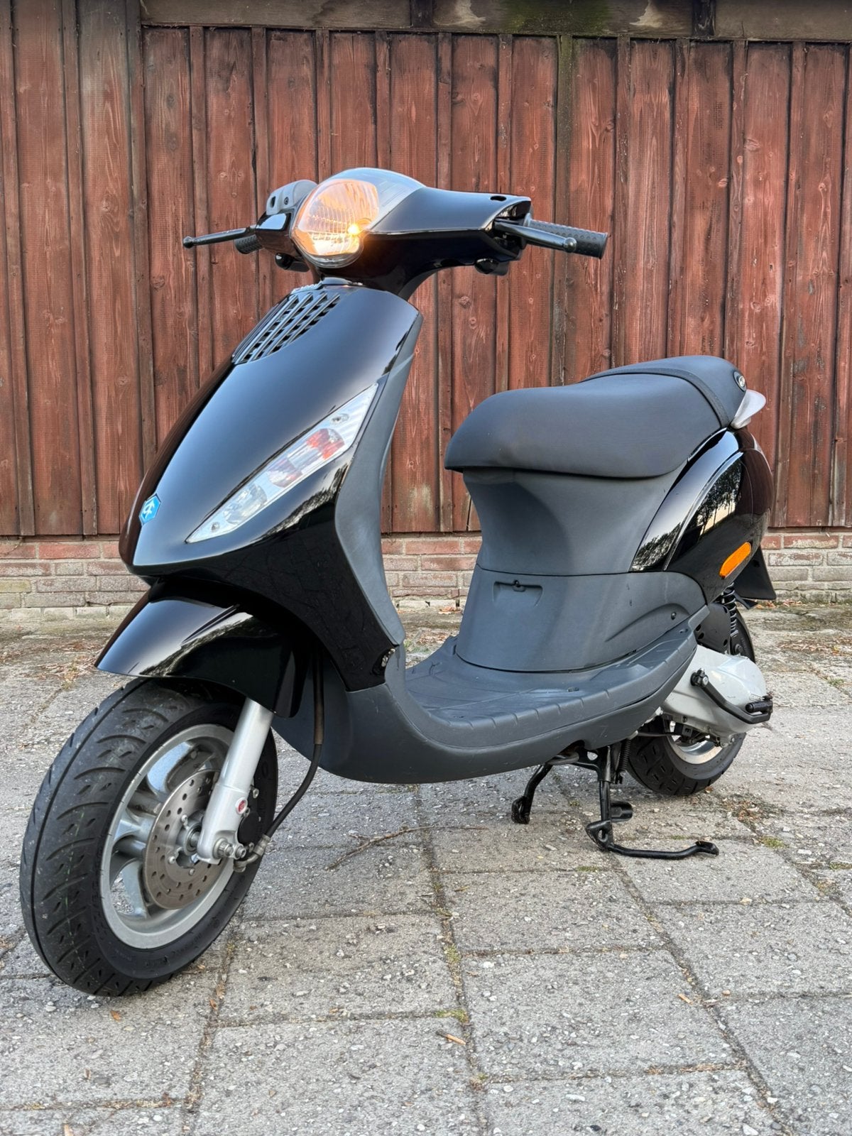 Piaggio Zip 2t 2005 Origineel NL, Ophalen, Tweetakt, Zip, Zo goed als nieuw
