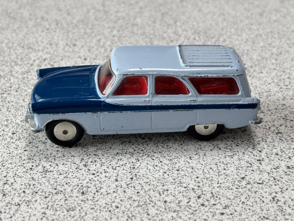 Ford Zephyr Estate wagon van Corgi Toys, Ophalen of Verzenden, Gebruikt, Auto, Corgi