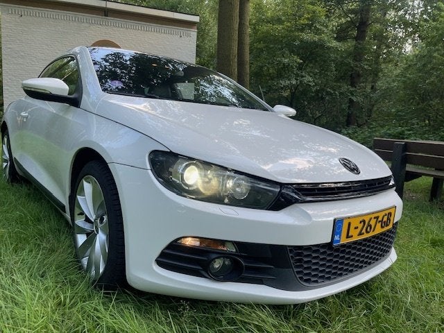 Volkswagen Scirocco 1.4 TSI Highl. Plus (bj 2009), Auto's, Volkswagen, Voorwielaandrijving, Euro 5, Gebruikt, Zwart