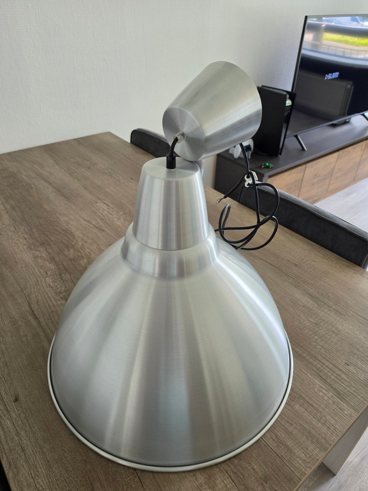 Zilver gekleurde lamp ikea, Ophalen, Overige materialen, 50 tot 75 cm, Zo goed als nieuw