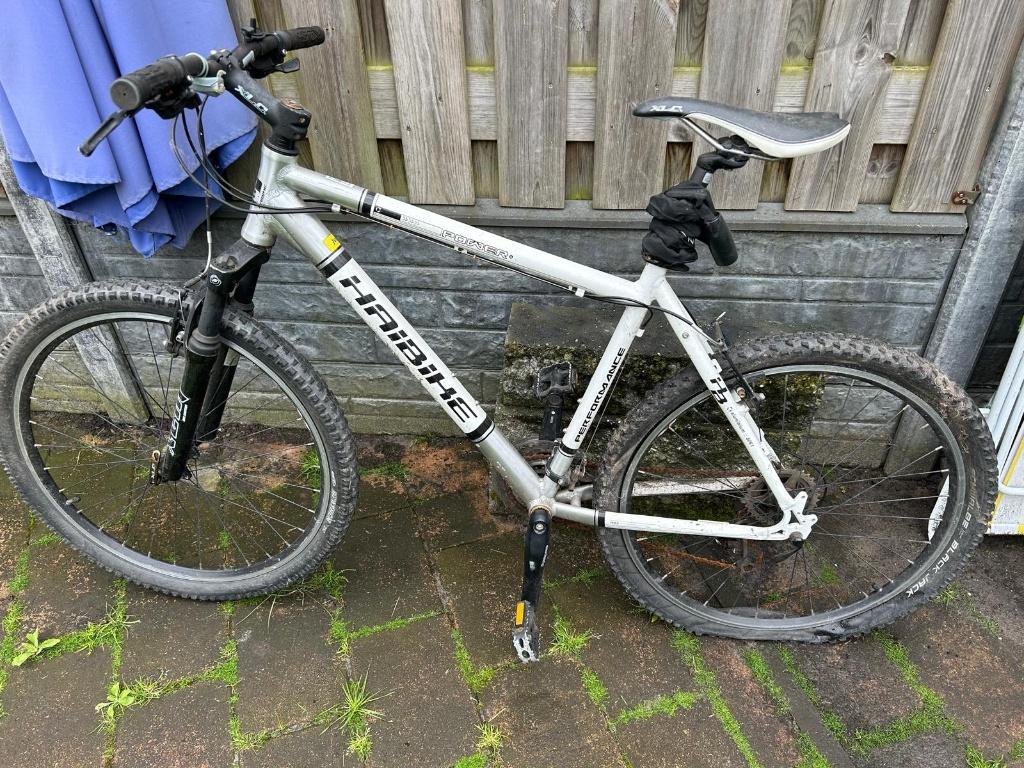 3 fietsen ter reparatie, Fietsen en Brommers, Fietsen | Heren | Herenfietsen, Terugtraprem, Gebruikt, Versnellingen, 61 tot 65 cm