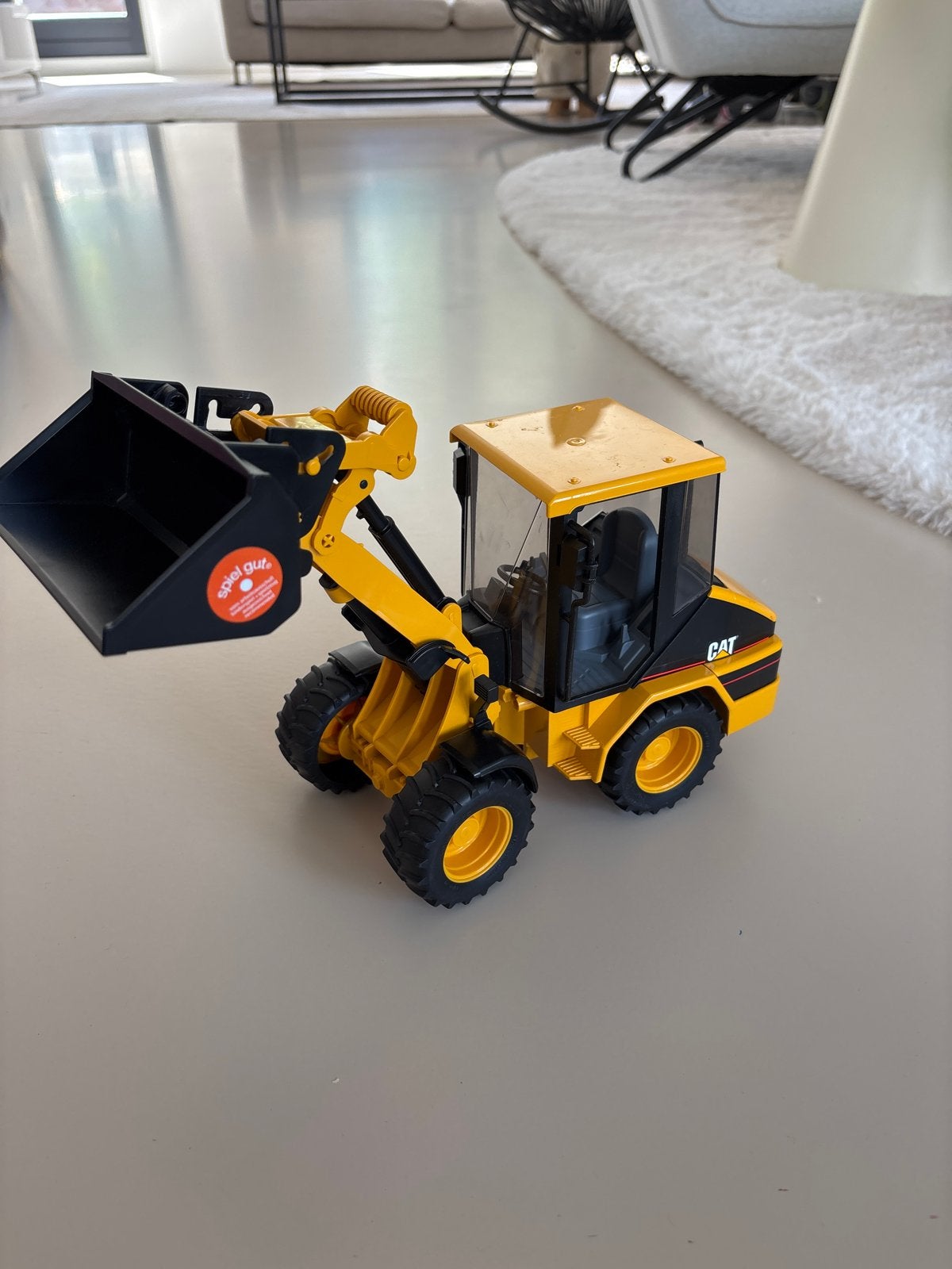 CAT Speelgoed Graafmachine - Zo goed als nieuw, Kinderen en Baby's, Speelgoed | Speelgoedvoertuigen, Ophalen of Verzenden, Zo goed als nieuw