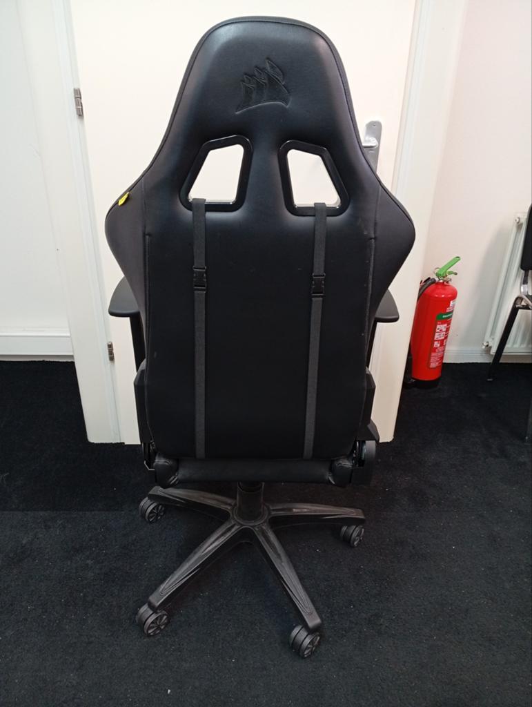 2 stuks Bureau stoel / Gaming stoel Corsair, Ophalen, Zwart, Onbekend, Onbekend