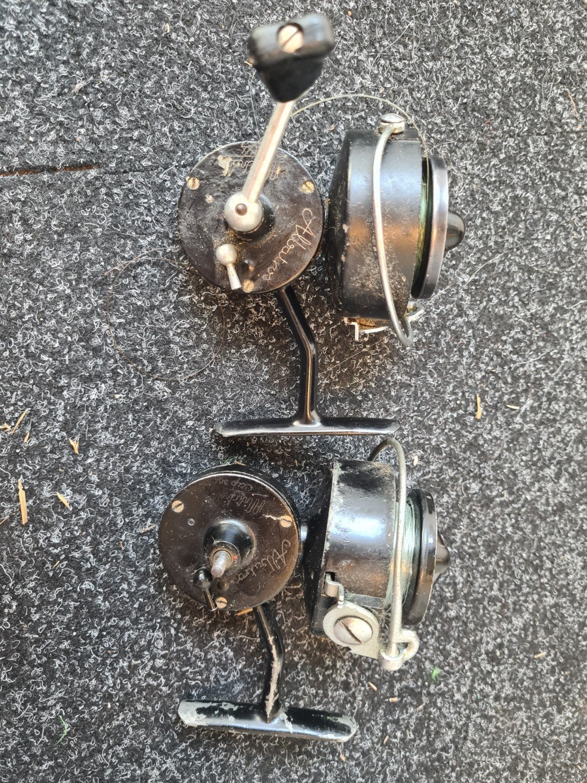 2x Albatros Mitchell 326 300 vismolens - Vintage, Ophalen of Verzenden, Gebruikt, Molen