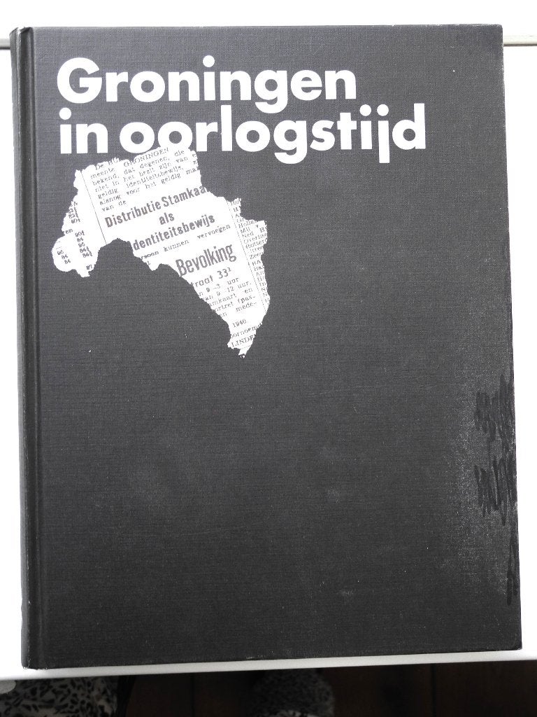 Groningen in oorlogstijd. ISBN-10 ‏ : ‎ 9061488516, Ophalen of Verzenden, Tweede Wereldoorlog, Gelezen, Algemeen
