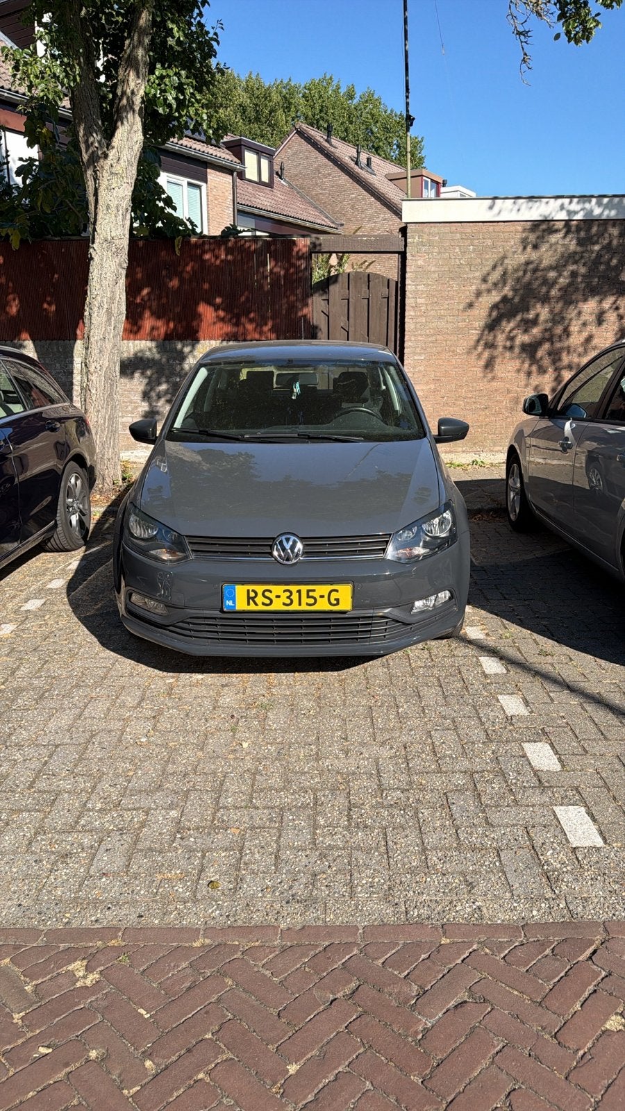 Volkswagen Polo 1.0 MPI 44KW 2016 Grijs, Auto's, Voorwielaandrijving, 40 €/maand, Handgeschakeld, Particulier