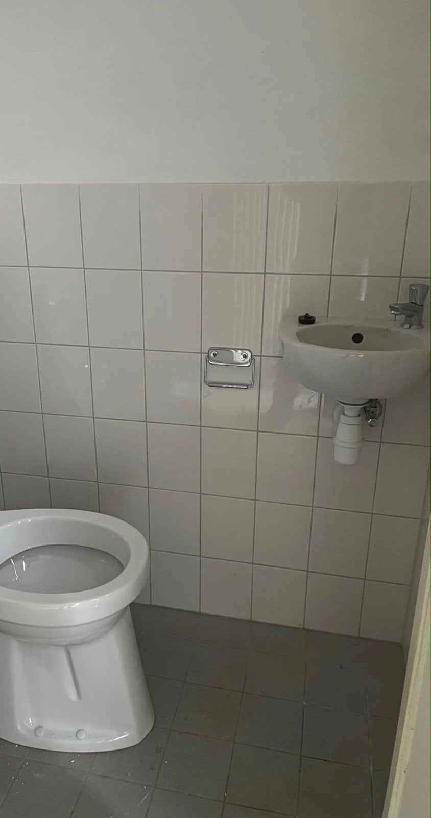 wastafel en kraan compleet, Doe-het-zelf en Verbouw, Sanitair, Ophalen, Gebruikt, Chroom, Wastafel