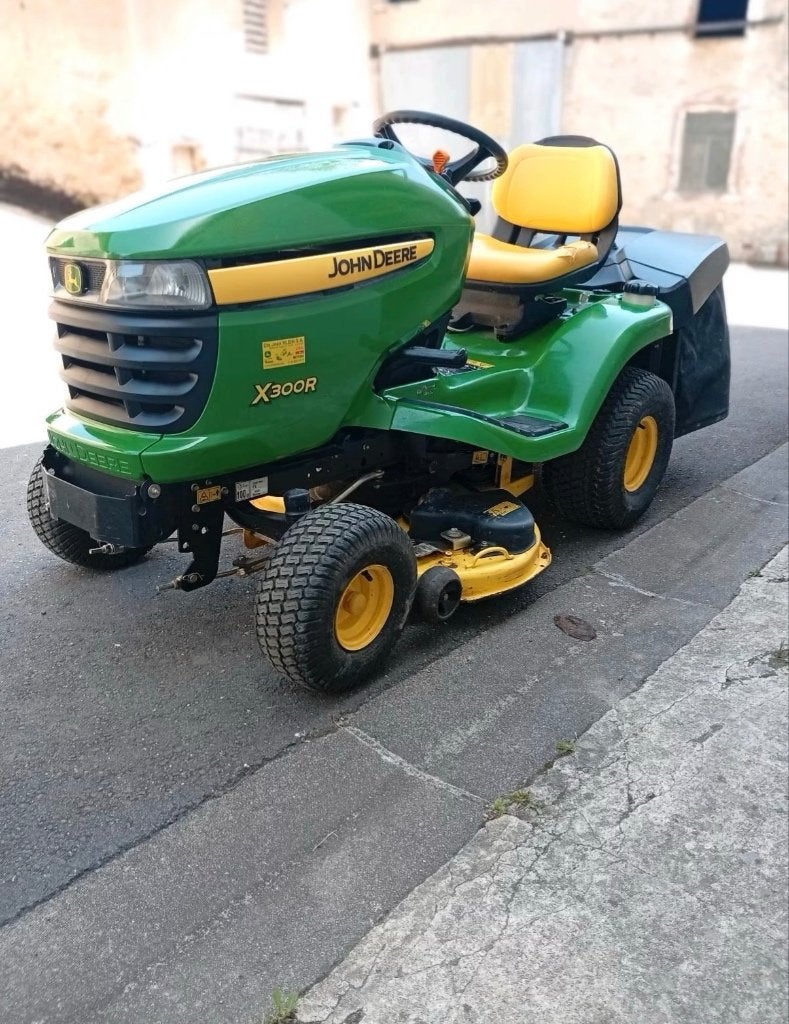 John Deere X300R, Ophalen, Zo goed als nieuw, John Deere, 90 tot 120 cm