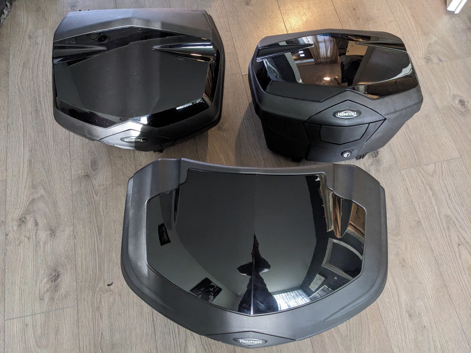 Triumph 1050 Koffer Set 2007-2013 (2 zijkoffers + topkoffer), Motoren, Ophalen of Verzenden, Zo goed als nieuw