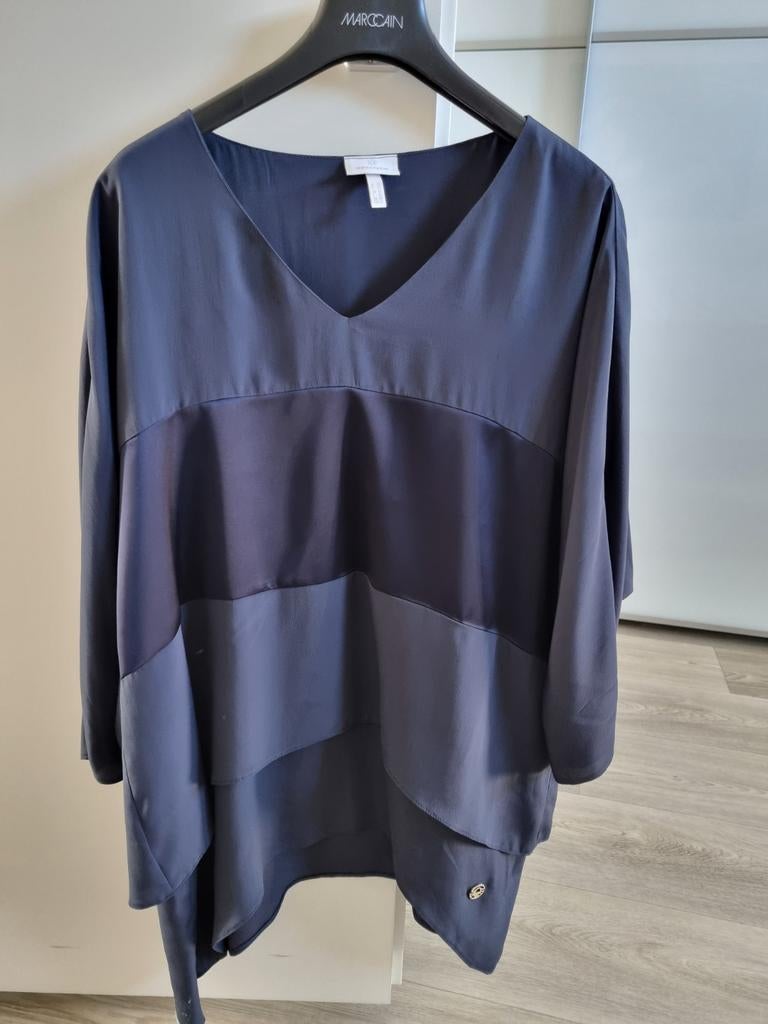 Prachtige tuniek van Sportalm. Maat 40. Donkerblauw. Zgan., Maat 38/40 (M), Blauw, Zo goed als nieuw, Sportalm