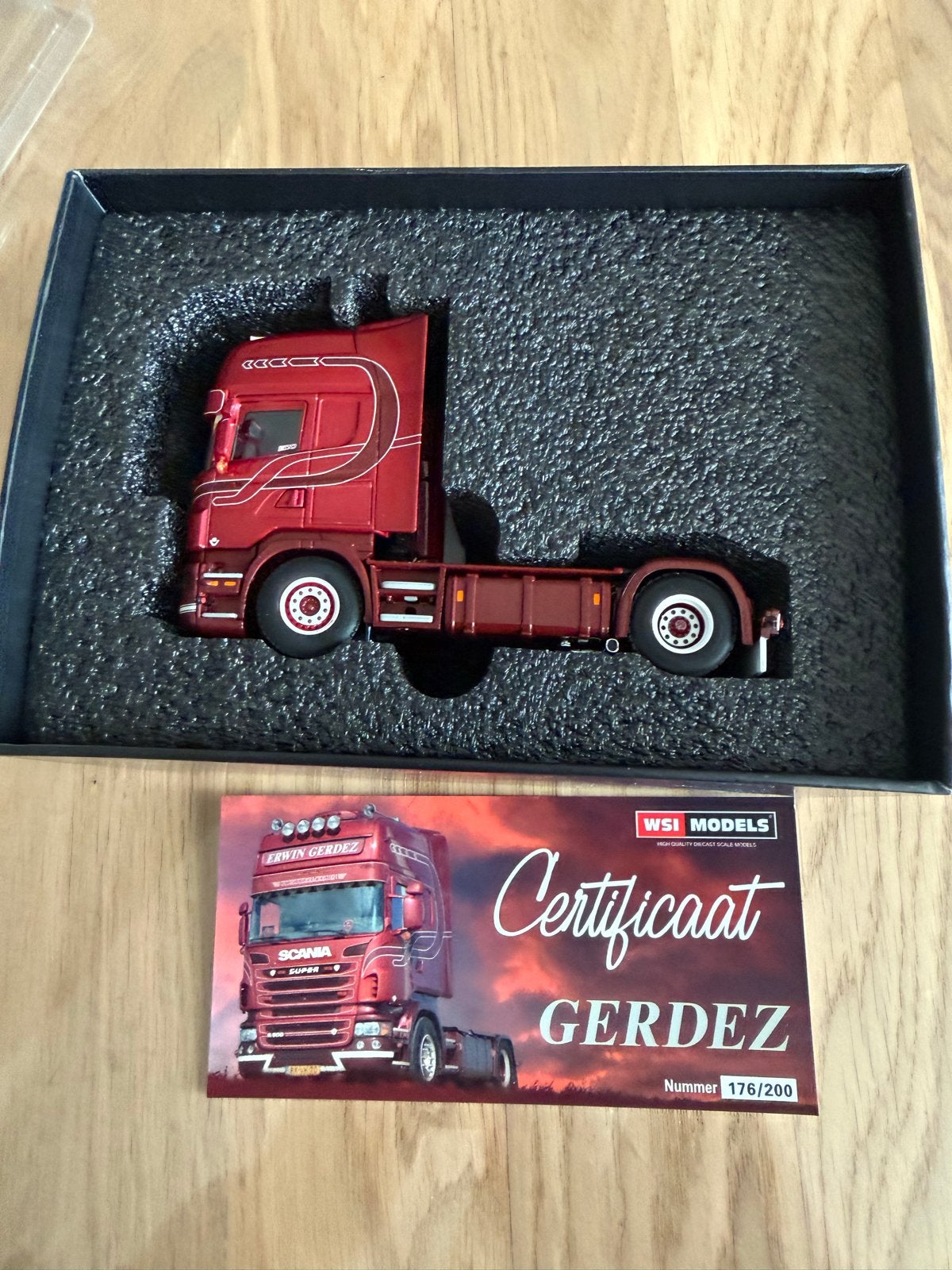 WSI Scania Erwin Gerdez modeltruck, Ophalen of Verzenden, Zo goed als nieuw, Overige merken