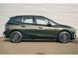 BMW 2 Serie Active Tourer 225e xDrive Luxury Line Automaat /, Automaat, Dealer onderhouden, 1800 kg, Gebruikt
