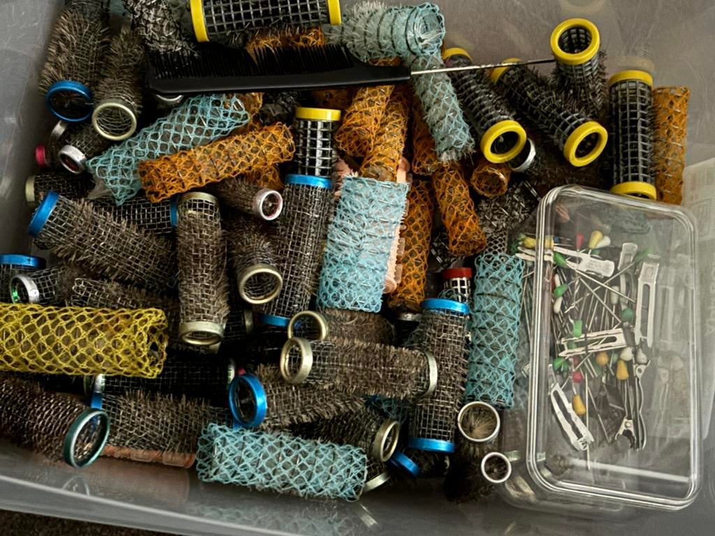 Doos vol krulspelden en speldjes, Ophalen of Verzenden, Zo goed als nieuw