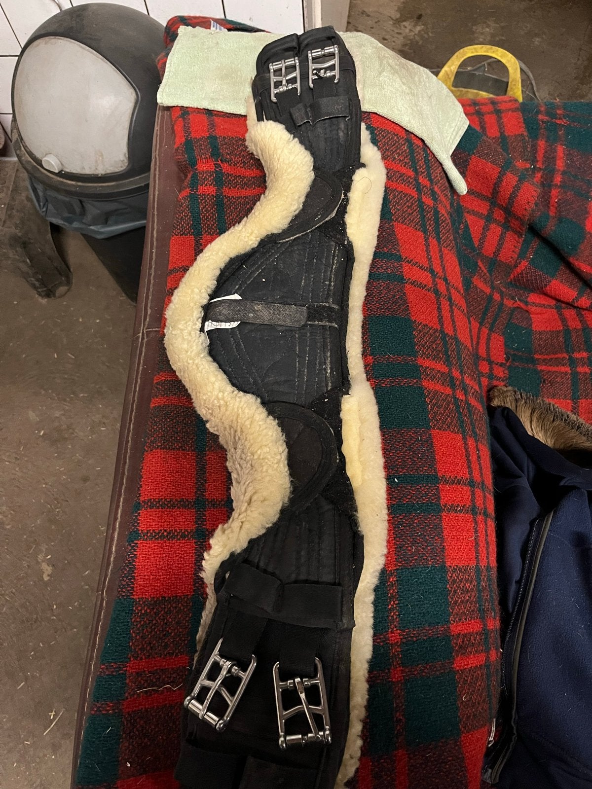 Hkm anatomische dressuur singel met afneembaar echt bont, Ophalen of Verzenden, Gebruikt, Dressuur