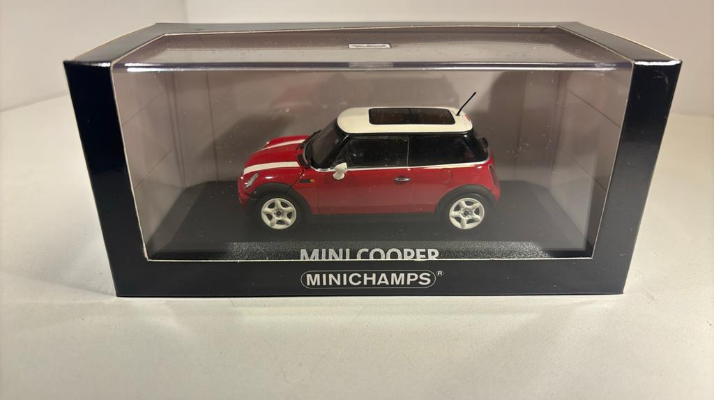 Mini cooper red minichamps 1.43, Auto, Ophalen of Verzenden, MiniChamps, A