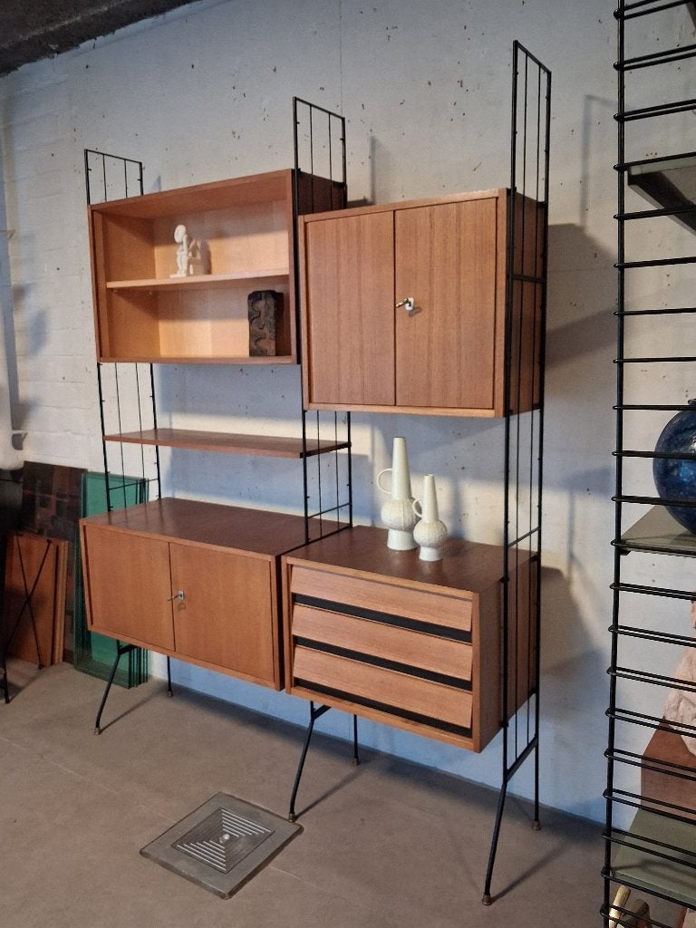 Jaren 60 vrijstaand retro wandmeubel, Huis en Inrichting, Ophalen, Gebruikt, Met deur(en), Minder dan 150 cm