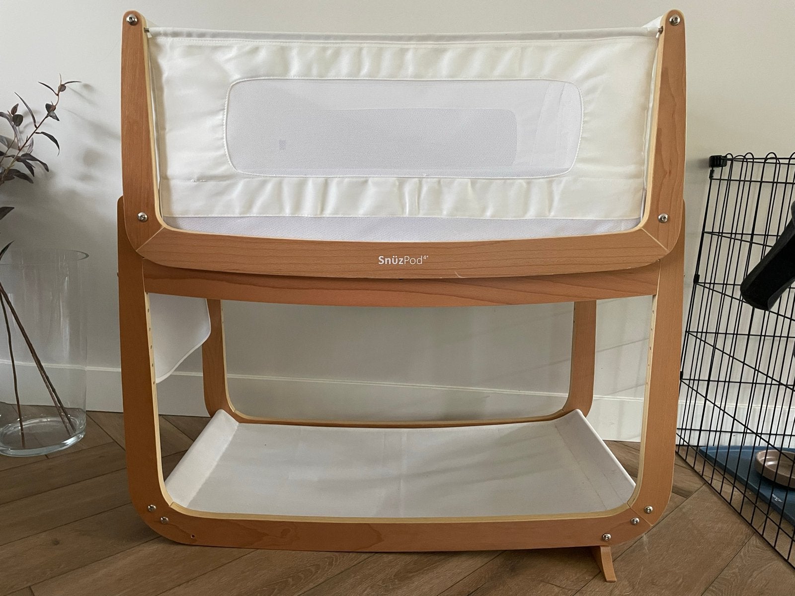 SnüzPod4 Bedside Crib - Zo goed als nieuw, Kinderen en Baby's, Babywiegjes en Ledikanten, Ophalen, Zo goed als nieuw, Wieg