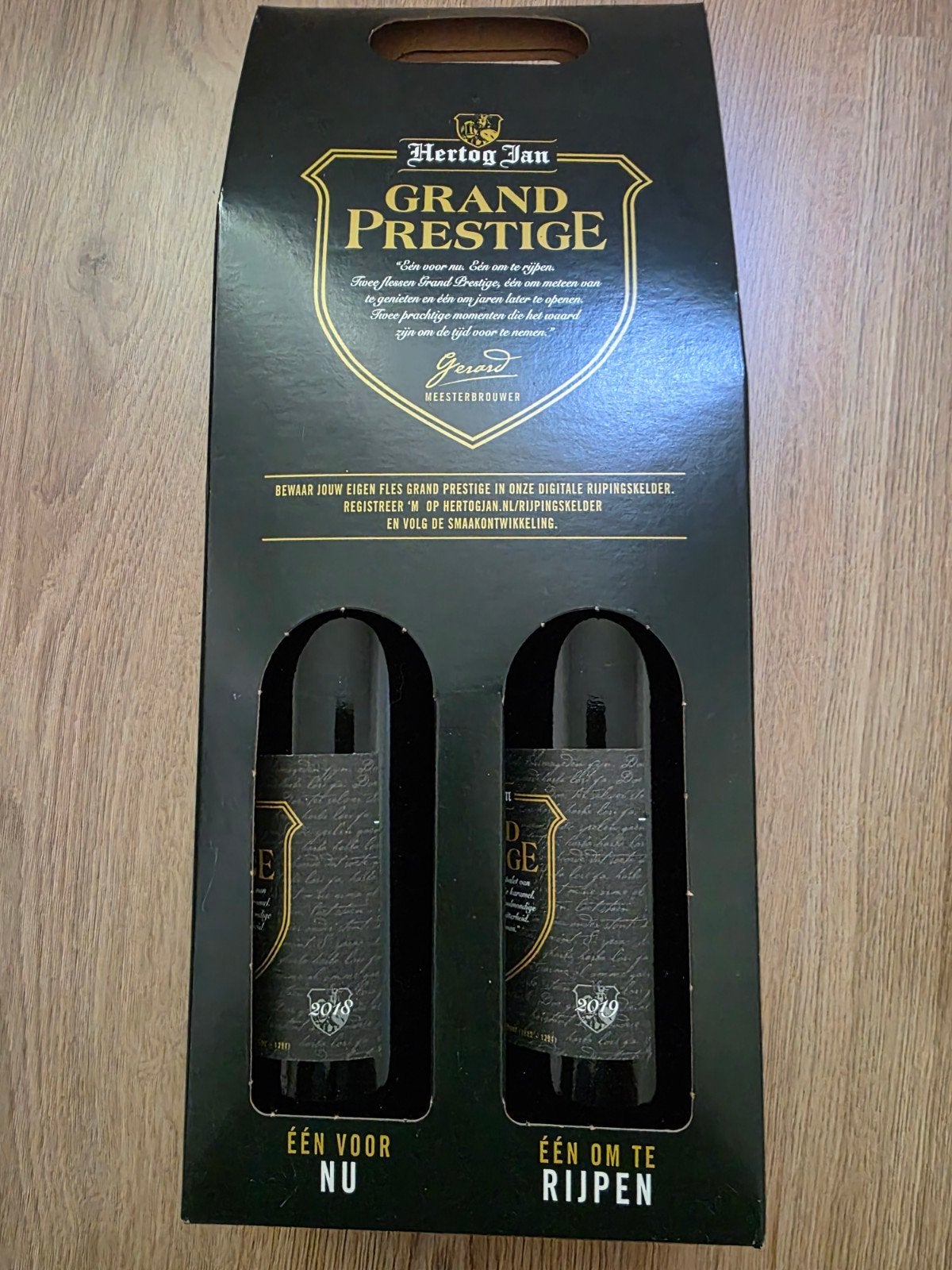 Hertog jan grand prestige, Verzamelen, Biermerken, Ophalen of Verzenden, Zo goed als nieuw, Flesje(s), Hertog Jan