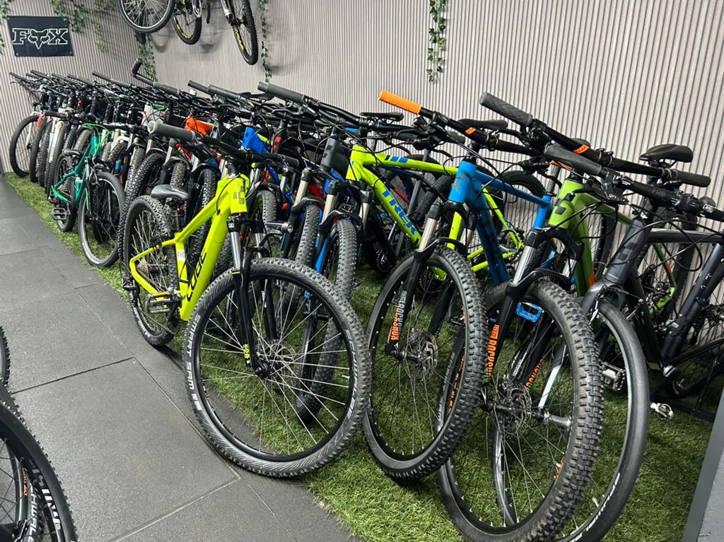 Cube Mountainbike GROOT AANBOD!! 2e hands Cube MTB 29 inch, Fietsen en Brommers, Fietsen | Mountainbikes en ATB, Ophalen, Zo goed als nieuw