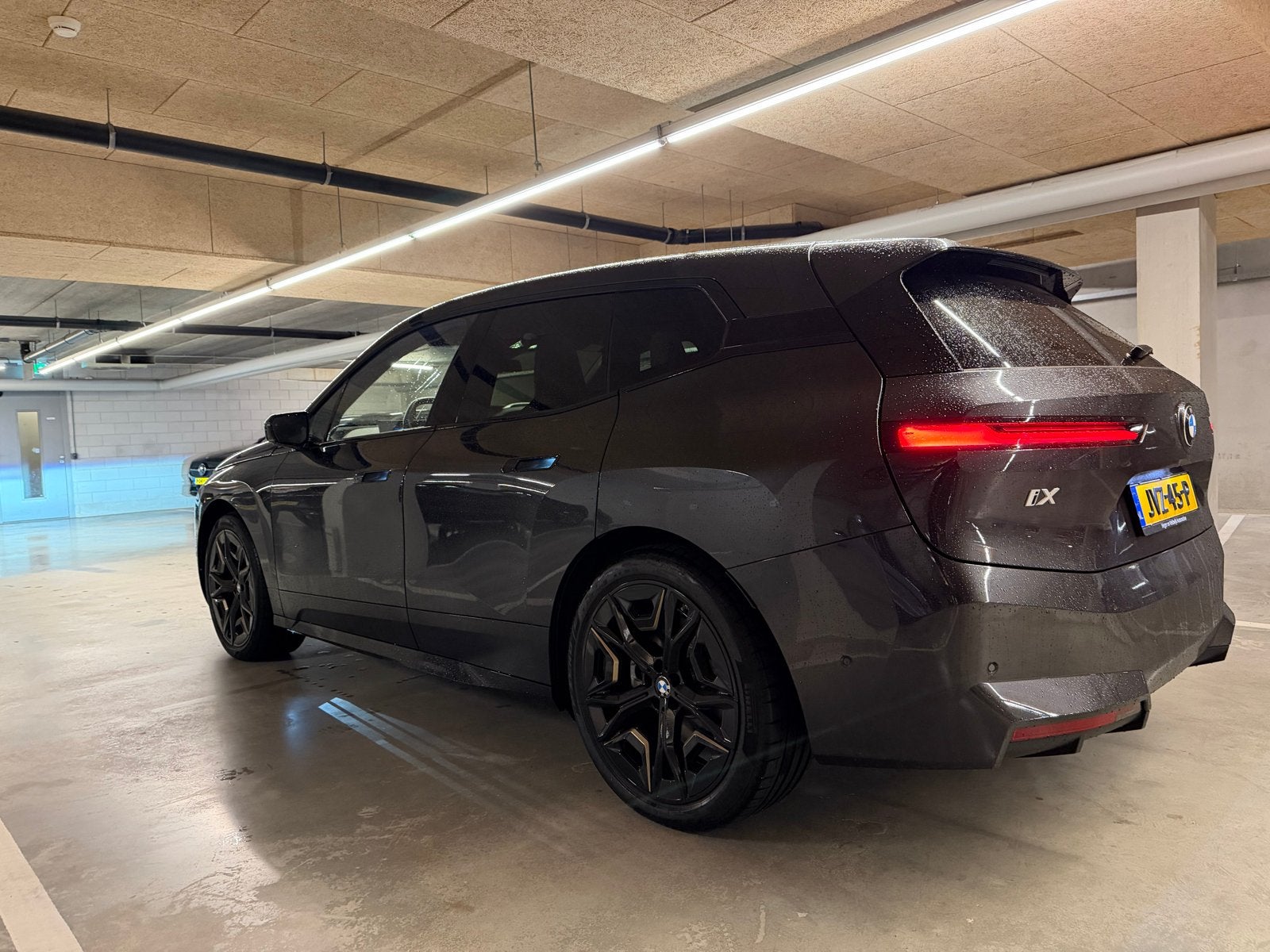 iX xDrive45 - Verlengde garantie 3j + Service Inclusive 4j, Automaat, Dealer onderhouden, Elektrisch, Vierwielaandrijving