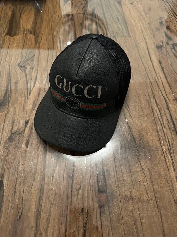 Gucci cap, Ophalen of Verzenden, Zo goed als nieuw, 57 cm (M, 7⅛ inch) of minder, Pet