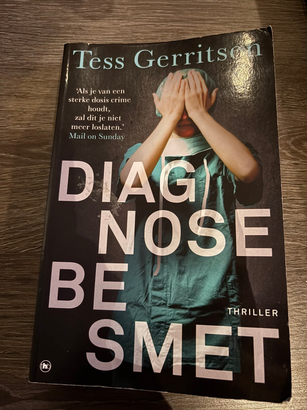 Diagnose besmet - Tess Gerritsen, Ophalen of Verzenden, Zo goed als nieuw