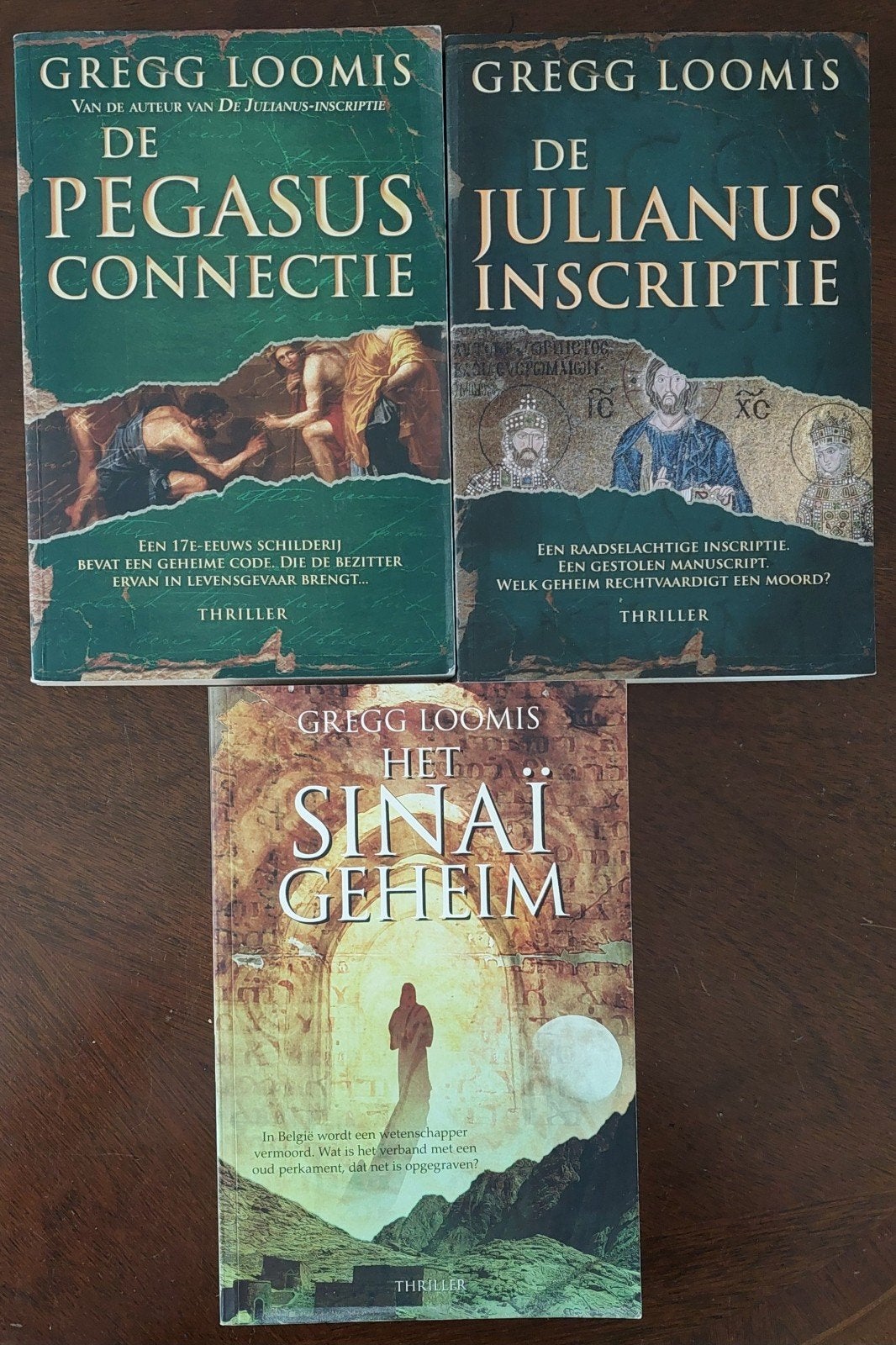 Gregg Loomis Thrillers: Pegasus, Julianus, Sinai-geheim, Boeken, Ophalen of Verzenden, Gelezen, Gregg Loomis, Nederland