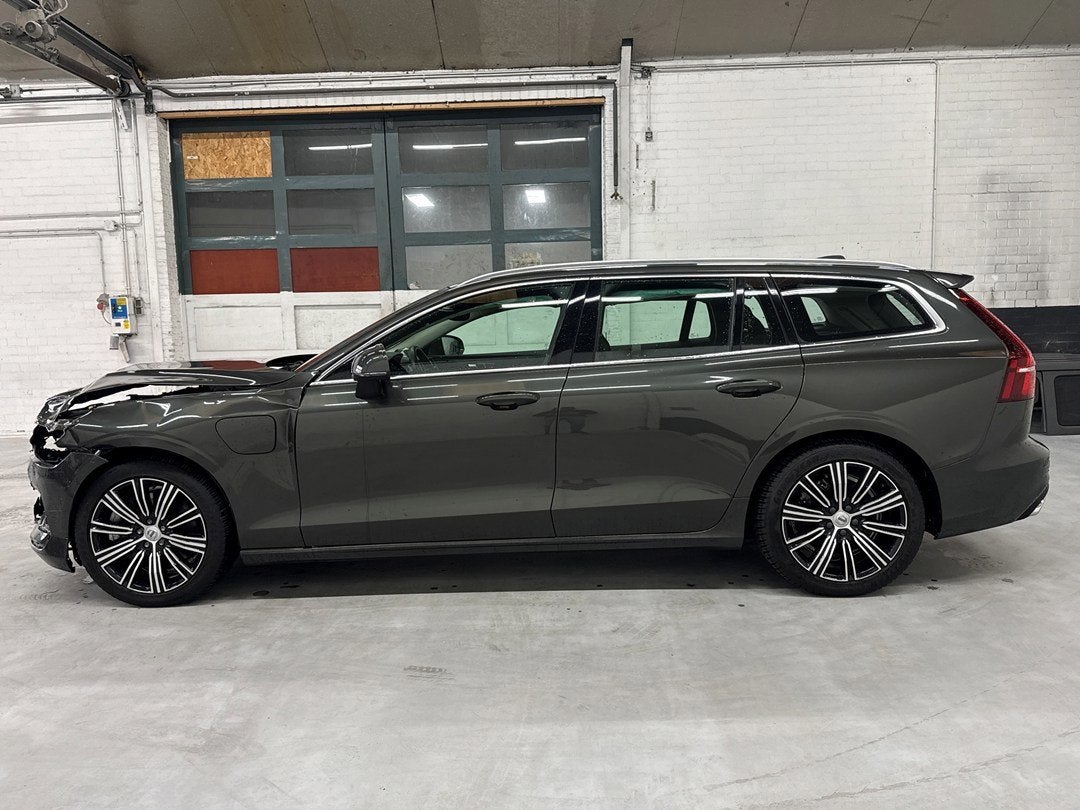 Volvo V60 2.0 T6 Recharge AWD Business Pro | SOH 94,9% | Nav, Auto's, Volvo, Automaat, Gebruikt, Euro 6, 4 cilinders