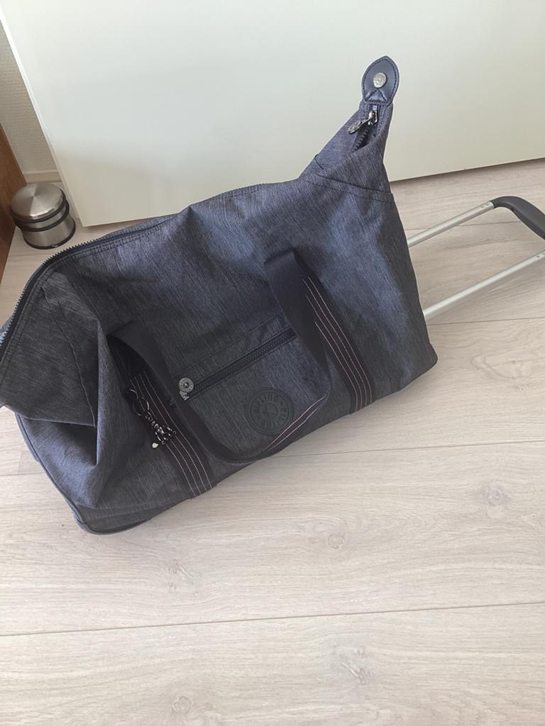 Kipling reistas op wieltjes, Wieltjes, 30 cm of meer, Blauw, Ophalen of Verzenden