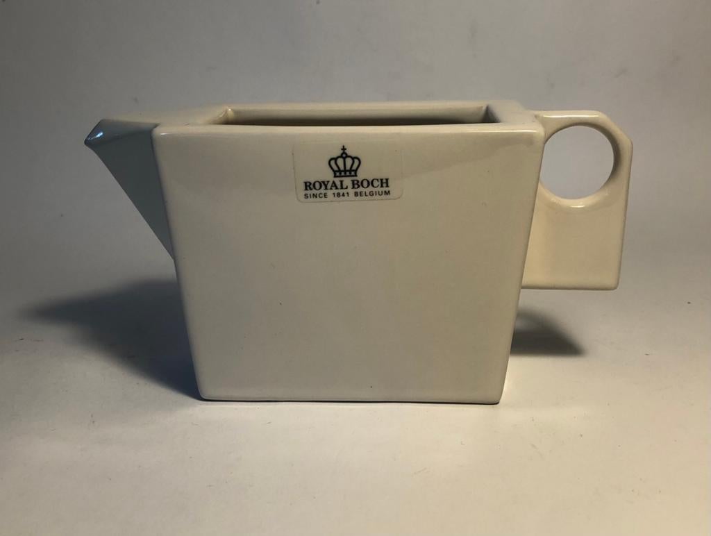 Melkkannetje van Royal Boch, porselein, Ophalen of Verzenden