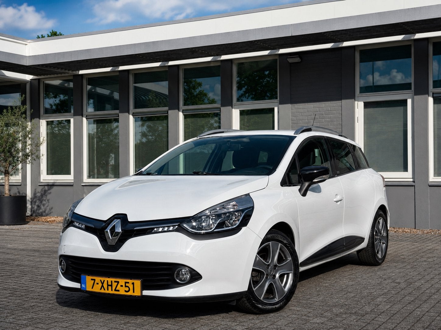 Renault Clio 0.9 TCE 90 Estate R-link