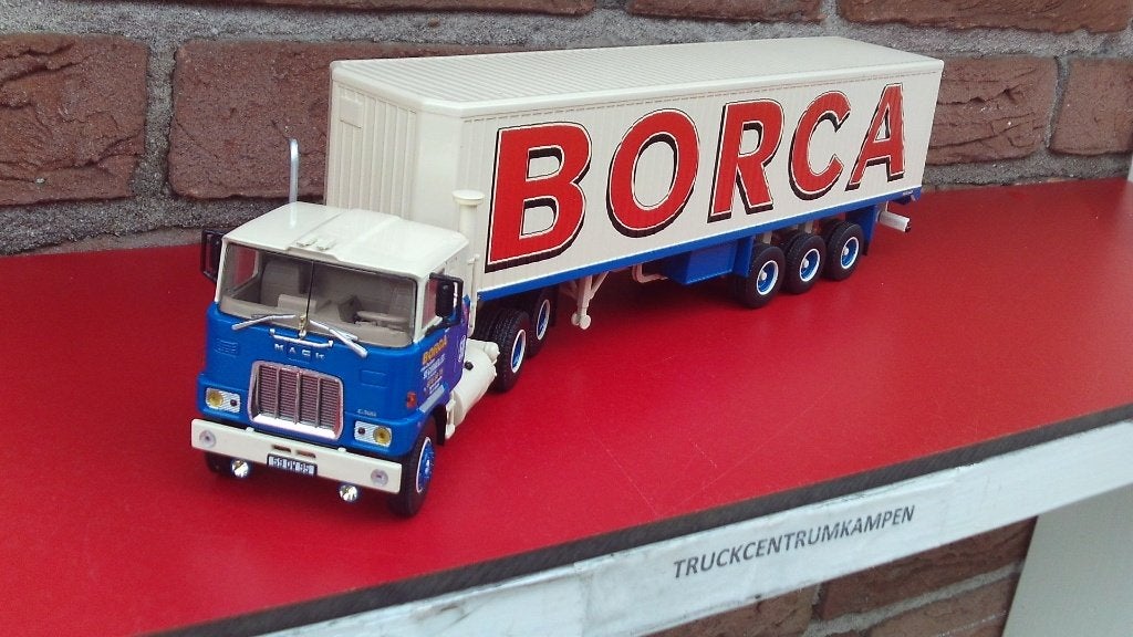 Tekno  Mack  F700  van  Borca  uit  Frankrijk., Ophalen of Verzenden, Nieuw, Bus of Vrachtwagen, Tekno