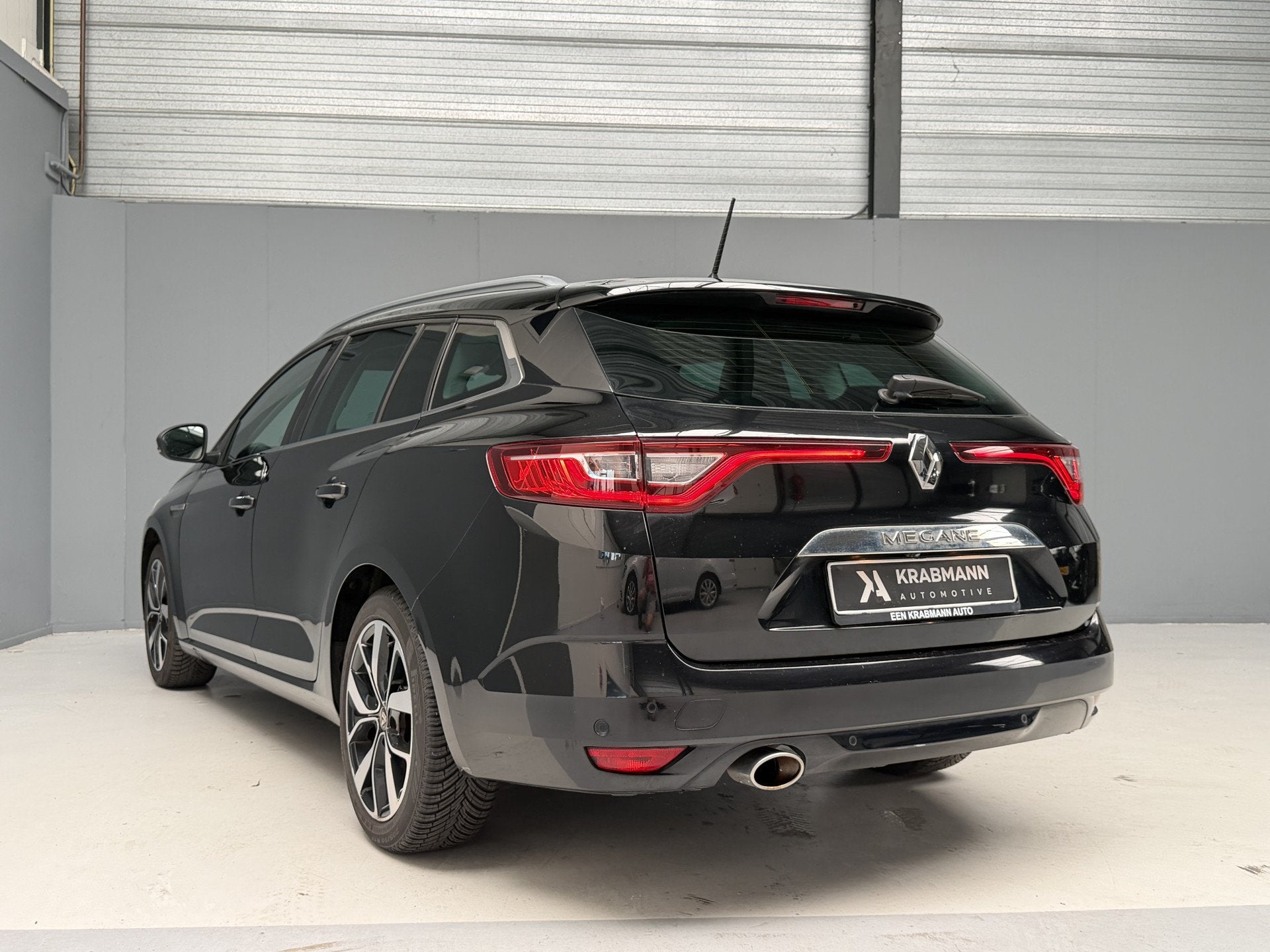 Renault Mégane Estate 1.3 TCe Bose EU GARANTIE|Automaat|Cam, Gebruikt, 4 cilinders, Met garantie (alle), Leder en Stof
