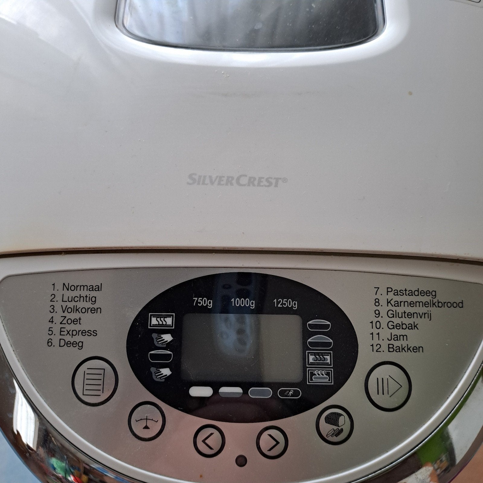 SilverCrest Broodbakmachine met 12 programma's en timer, Gebruikt, Kijkvenster, 800 tot 1200 gram deeg, Ophalen