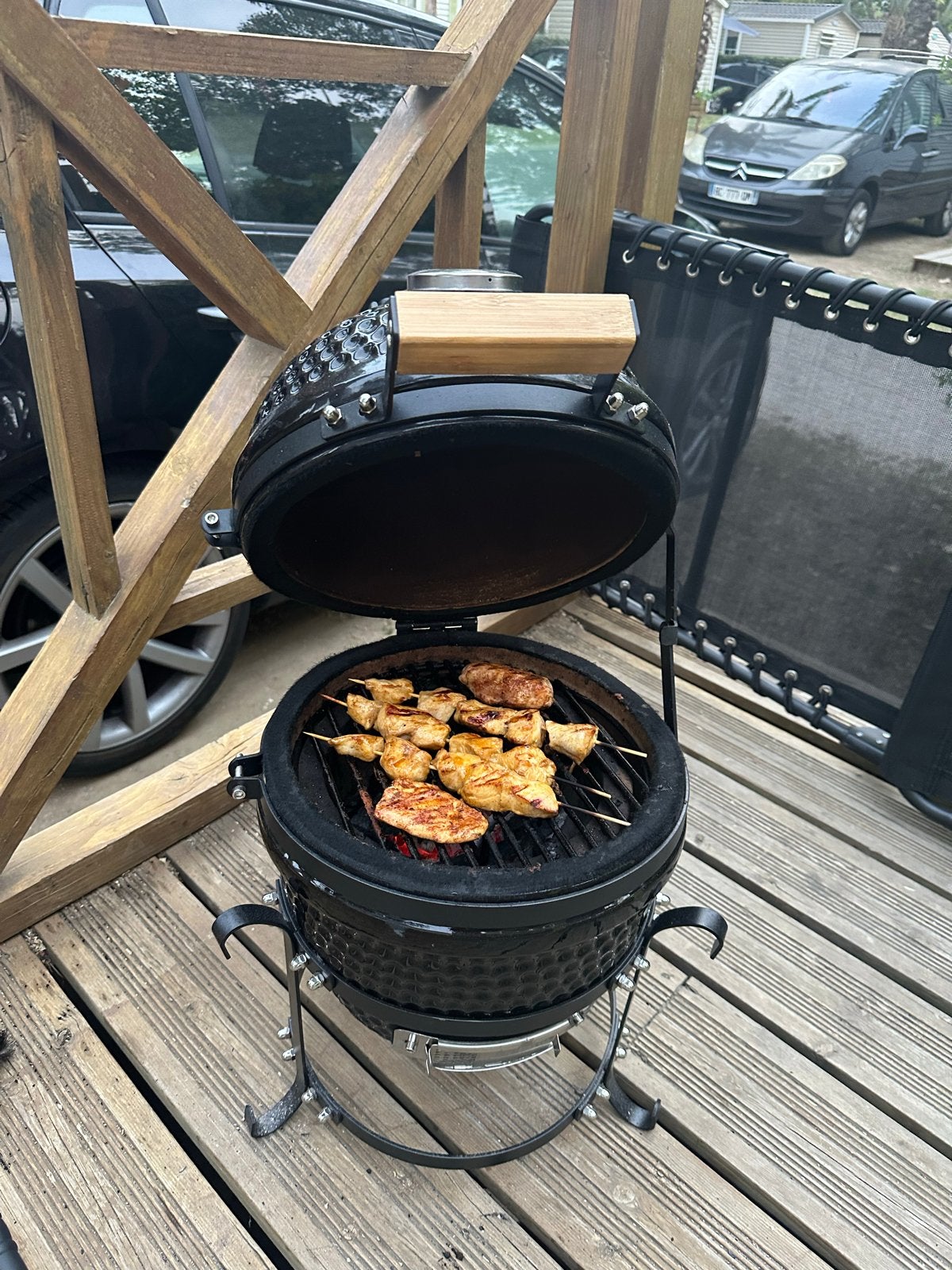 Mini Kamado BBQ - Zo goed als nieuw, Tuin en Terras, Houtskoolbarbecues, Ophalen, Zo goed als nieuw