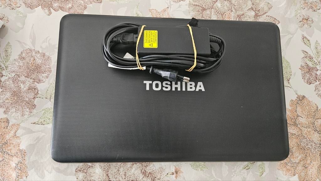 Toshiba Satellite C850-1GL Laptop - Zeer goede staat, Ophalen, Toshiba, 2 tot 3 Ghz, 15 inch