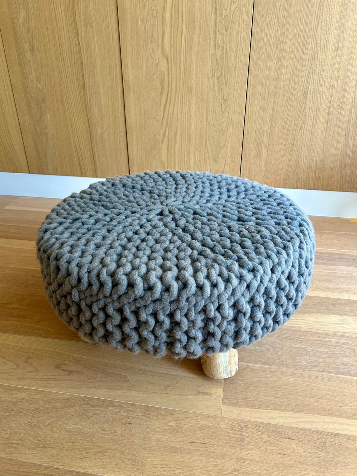 Zuiver Salontafel  60 cm grijs, Ophalen, Zo goed als nieuw, Stof, 50 tot 75 cm